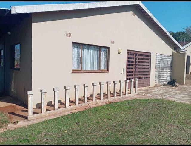 3 BEDROOM PROPERTY TO RENT IN PALM BEACH